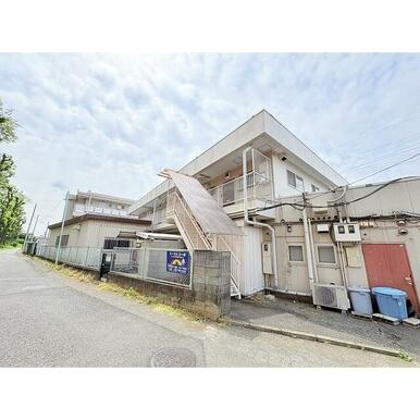 七里駅徒歩3分の好立地