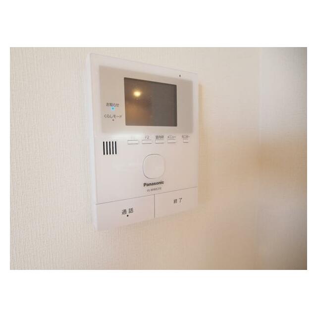 安心のＴＶモニターホン完備です