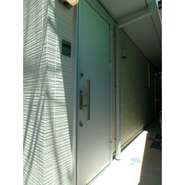 ダブルディンプルキー採用