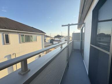 「バルコニー」