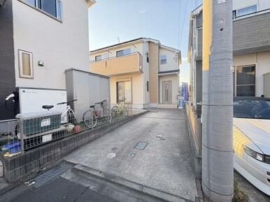 「駐車スペース」