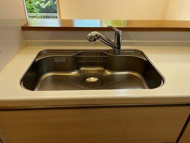 「キッチン」浄水器機能内蔵、シャワー、ホース付きの水栓