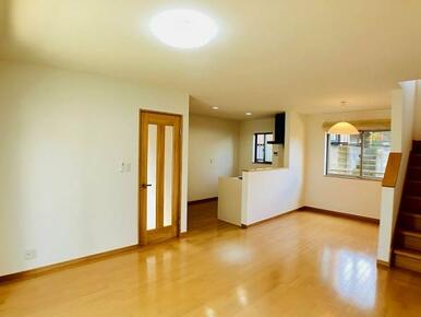 「LDK」別角度からのお写真です。