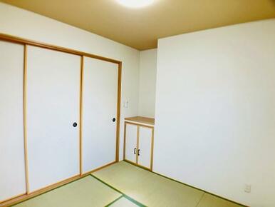 「和室」別角度からのお写真です。