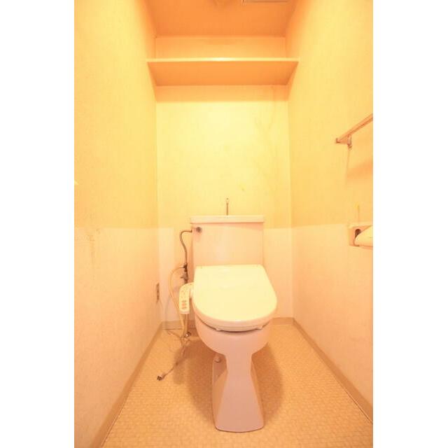 トイレ(クリーニング前)