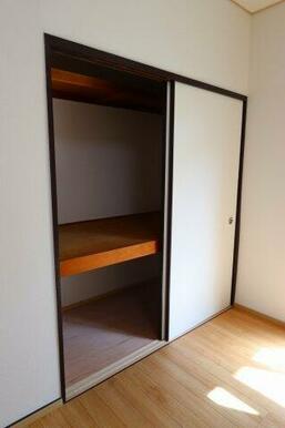 収納力のある押入です