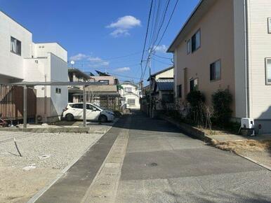 ◆南側前面道路◆現地（2026年1月）撮影