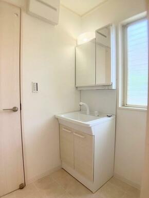 洗面台　（脱衣所）