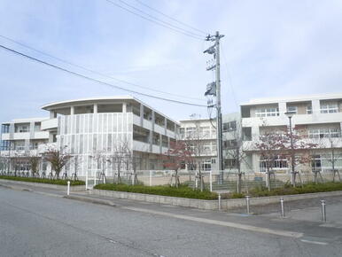 富山市立豊田小学校