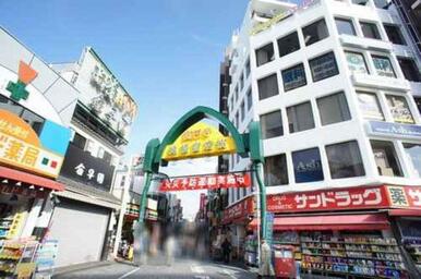 JR中央線「高円寺」駅　徒歩11分♪「高円寺」駅周辺には多くの商業施設が建ち並びます♪