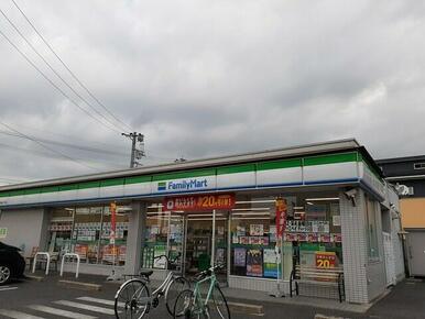 ファミリーマート小野町三丁目店