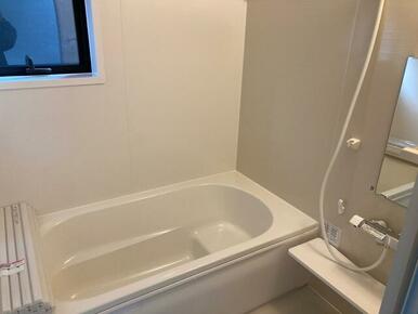 ゆったりくつろげる浴室で、心ほぐれる至福の時間（2号棟）