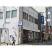 銀行