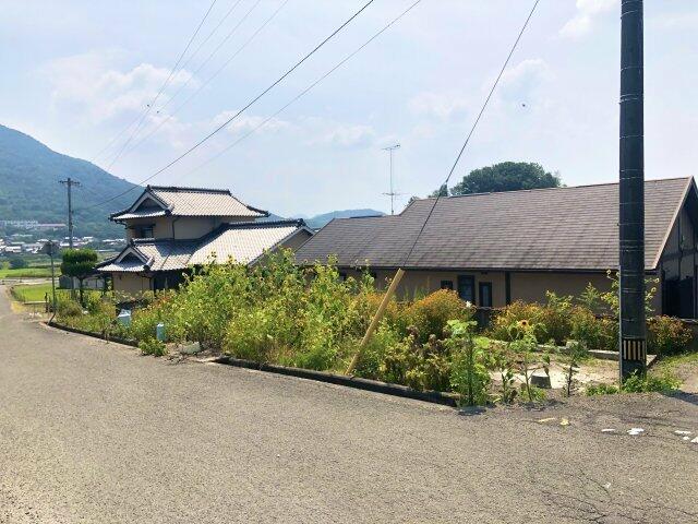 三豊市 三野町大見 (みの駅) 駐車場用地