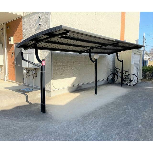 屋根付き駐輪場