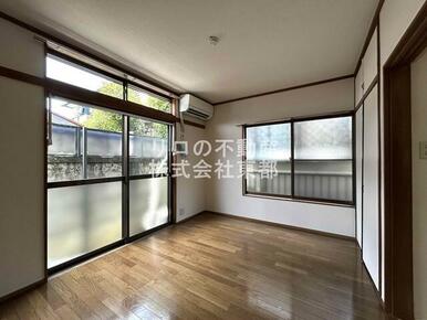 ２面採光なので、明るく風通しのよい過ごしやすいお部屋です♪