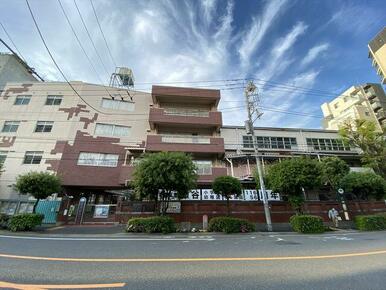 新宿区立市谷小学校