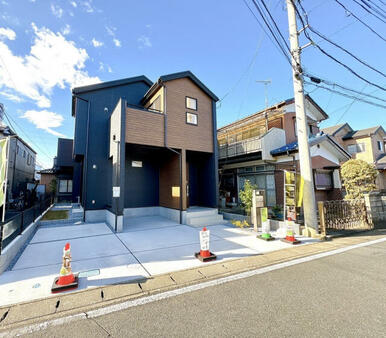 【販売現地】駅、商業施設、公共施設徒歩圏内♪