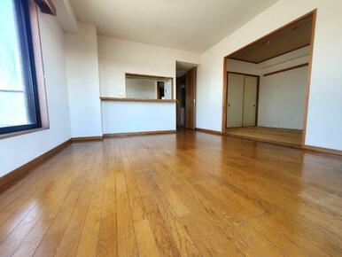 陽当たり良好な明るいＬＤＫ