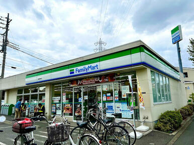 ファミリーマート三鷹野崎店