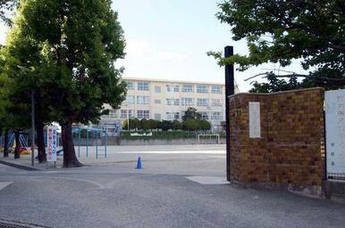 福岡市立香住丘小学校