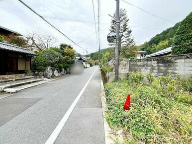 土地から出て、右側の風景になります