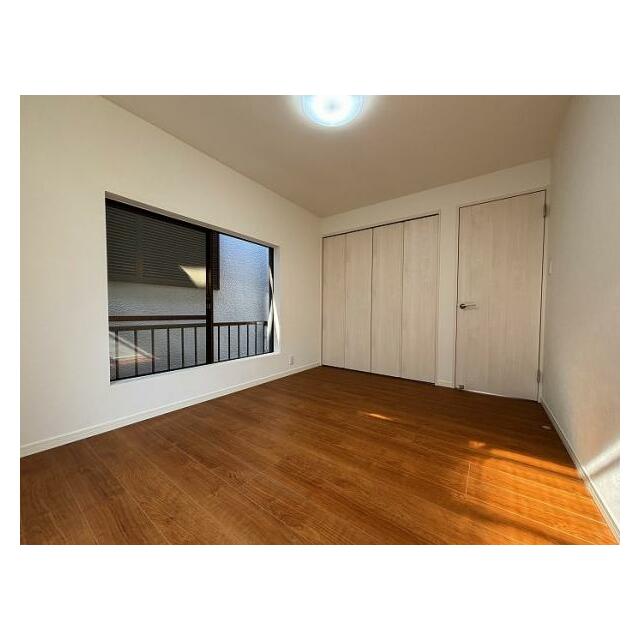 洋室西側約6帖(3)