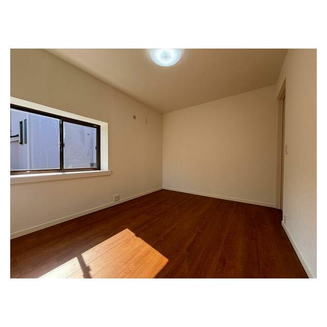 洋室東側約6帖　別角度