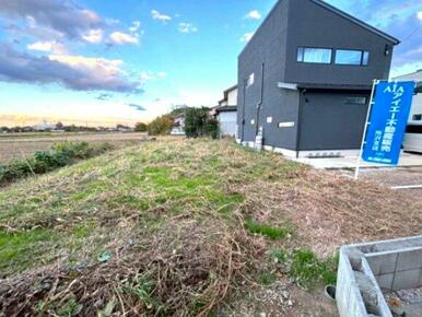 約87坪の広々とした敷地です！