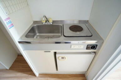 電気コンロ設置済！お引越し後すぐにお料理できます☆