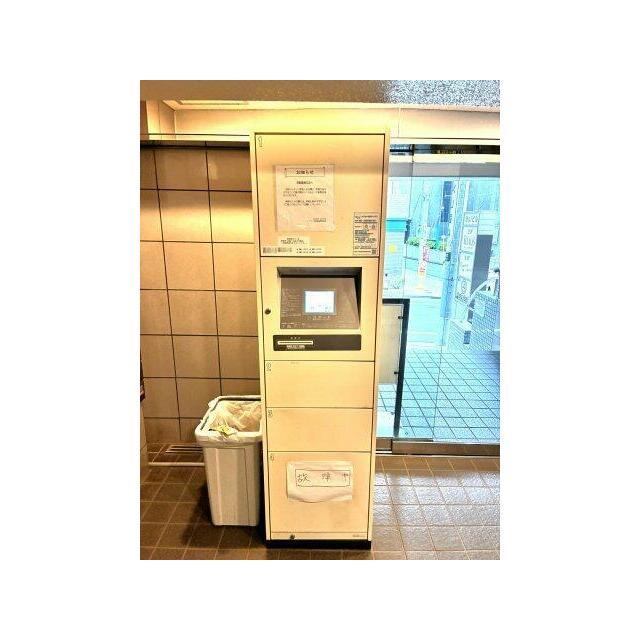 宅配ボックスあります♪