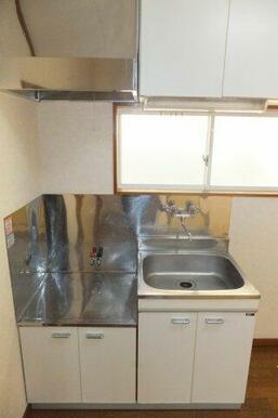 別号室のものです