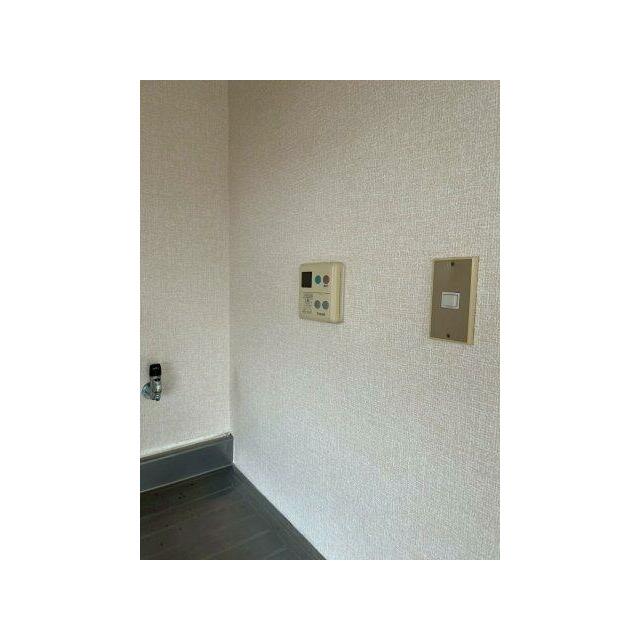 給湯リモコンあり