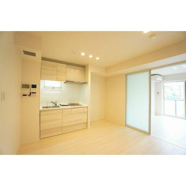 【８．４帖ＬＤＫ】お手入れしやすいＩＨクッキングヒーター