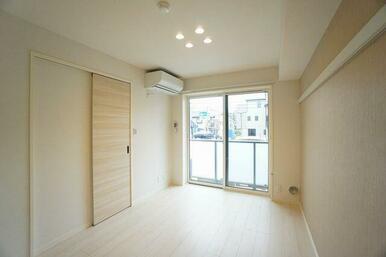 【５．５帖洋室】エアコン付き