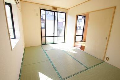 あるとホッとしますね和室6帖！