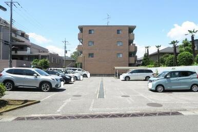 敷地内駐車場（空き要確認）
