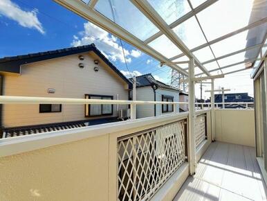 「バルコニー」