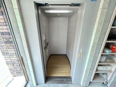 ホームエレベーターございます♪