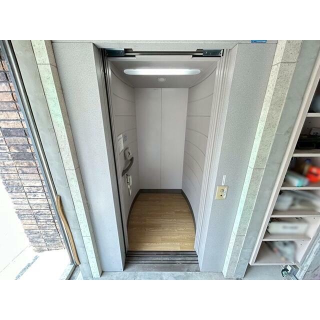 ホームエレベーターございます♪