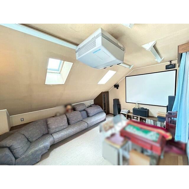 防音室あり！楽器演奏などの趣味部屋としてお楽しみいただけます♪　※家具・調度品等は対象に含まれません