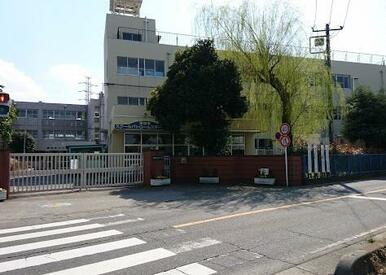 草加市立川柳小学校