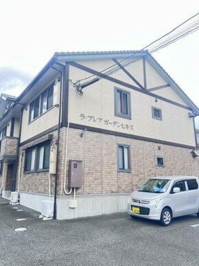 落ち着いた雰囲気の綺麗な外観です