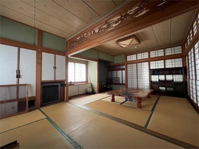 物件画像 北九州市八幡西区 紅梅４丁目 (黒崎駅) 2階建 6LDK