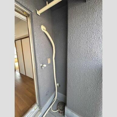 洗濯機置き場はベランダになります