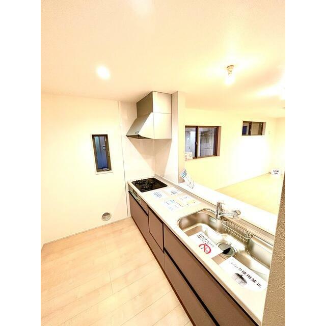 コンロ数が増えると手の込んだ料理に思わずチャレンジしてみたくなる！？（2号棟）