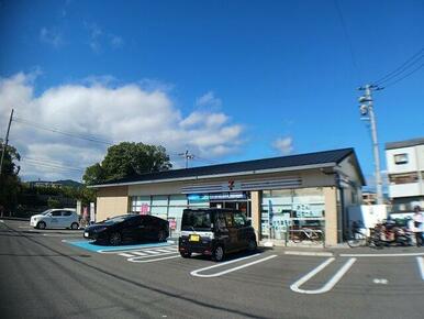 セブンイレブン 京都桂上野西店