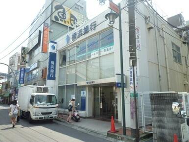 横浜銀行　読売ランド駅前支店