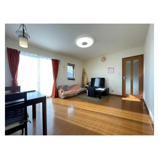 家族が集まり、何気ない出来事も気軽に話せる明るい空間＾＾