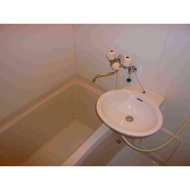 バス・トイレ別々です！
